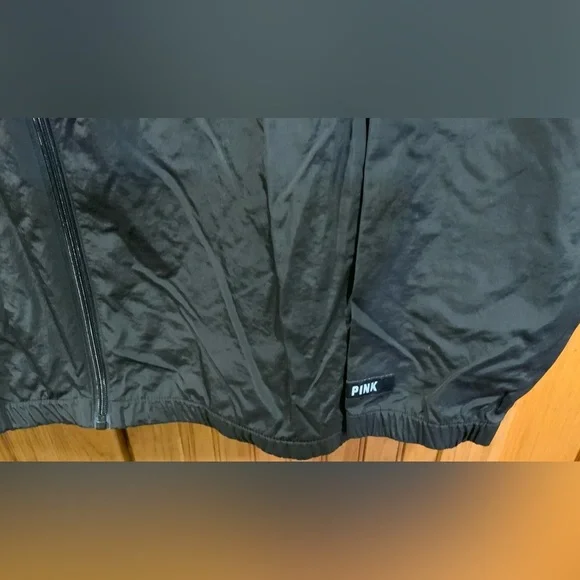 PINK Victoria's Secret Black Windbreaker Jacket - Picture 4 of 6